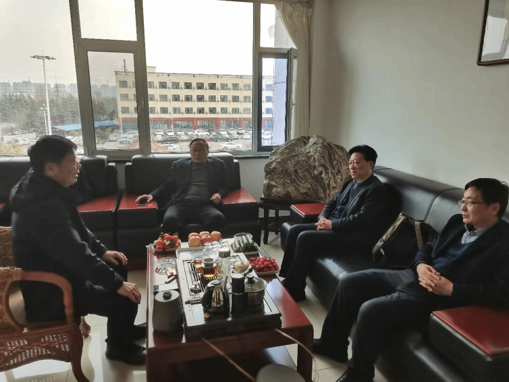 理事长张绍秋一行深入企业考察调研-潍坊工商职业学院两翼建设